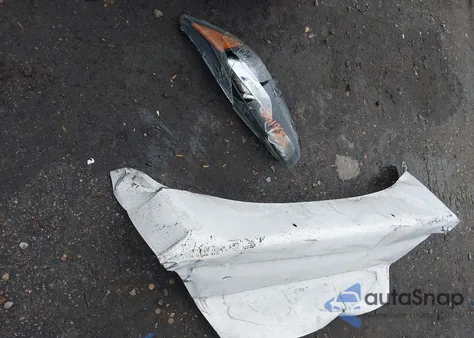 2014 Ford Fiesta Se из США, поврежденный, VIN 3FADP4BJ6EM130997